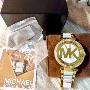 EUC‎ Michael Kors Women’s Watch
